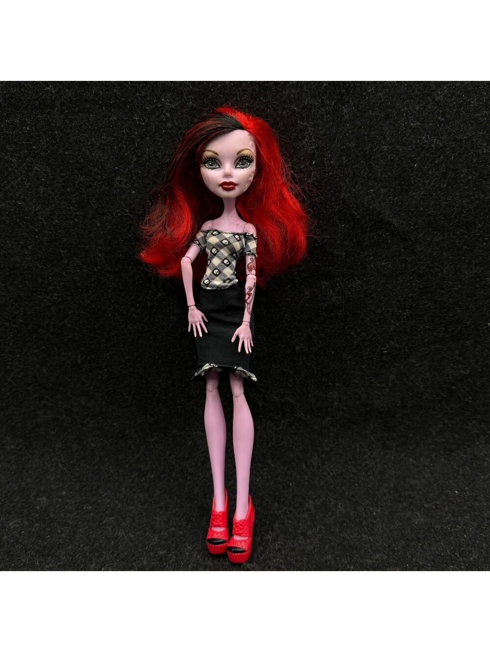 Monster High Operetta Die-Ner Doll 2011 Mattel